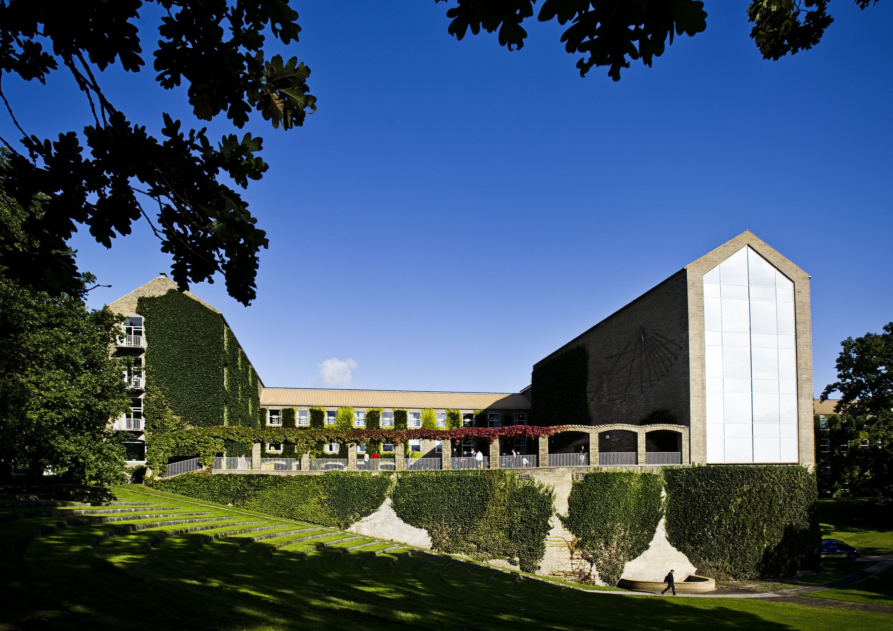 Aarhus University profile 1