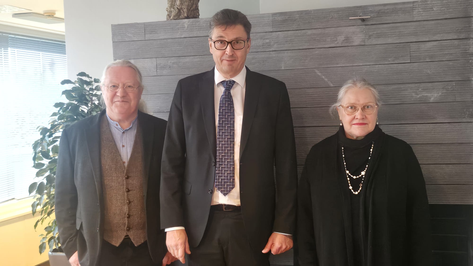 From left to right: UArctic President Lars Kullerud, newly appointed Executive VP Jouko Niinimäki, UArctic Secretary General Outi Snellman