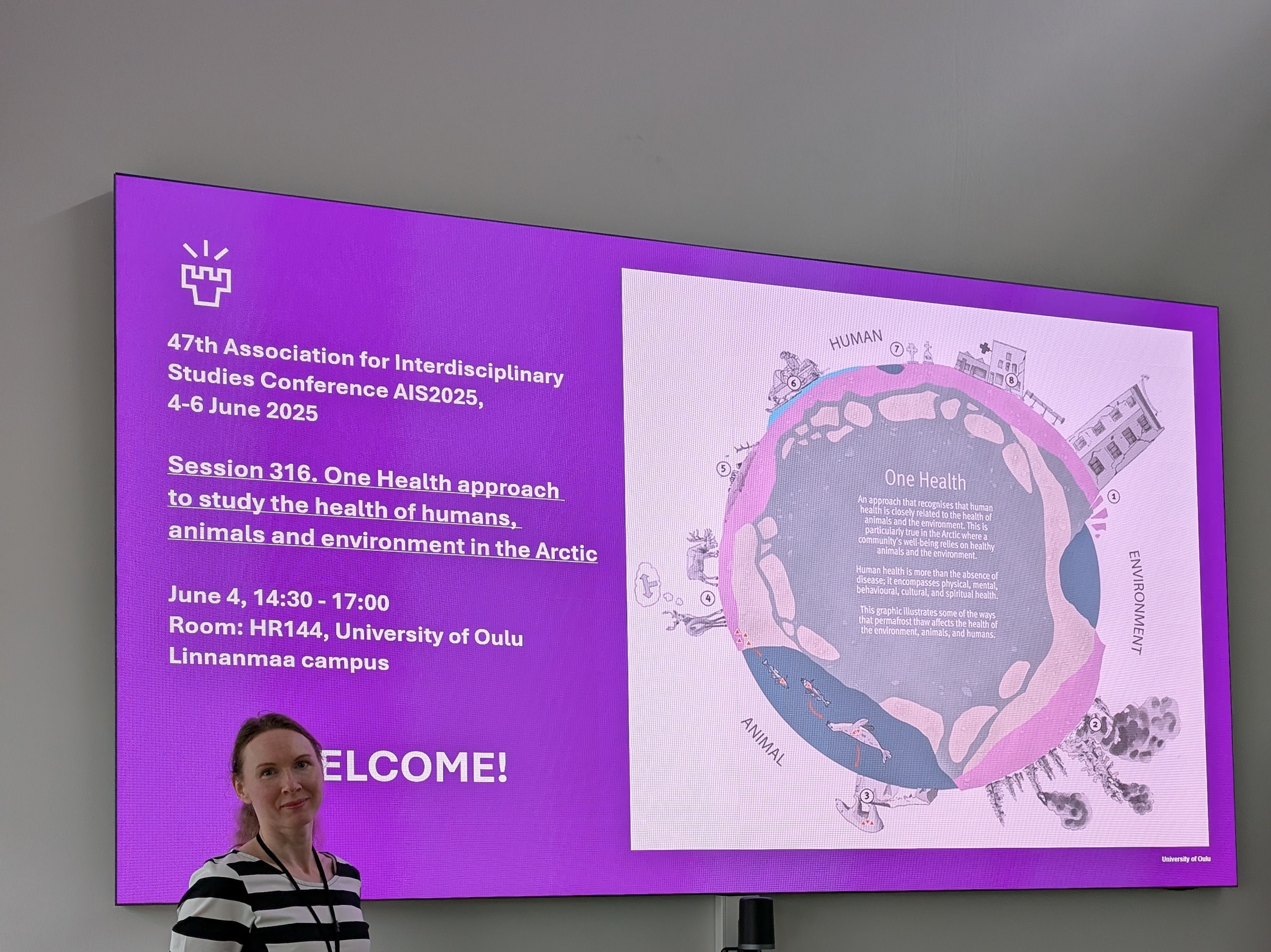 One Health session photo with moderator Anastasia Emelyanova.